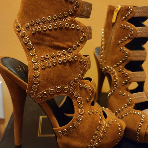 Brown Colin Stuart Stiletto Booties - NIB - Size 7 Womens - Picture 7 of 15